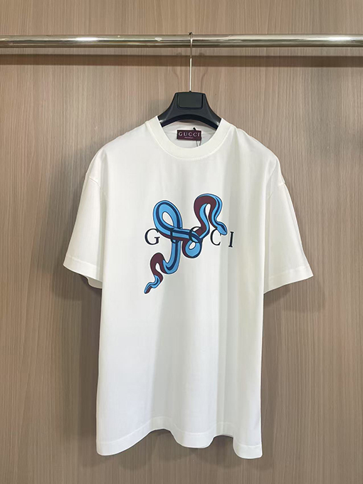 グッチスネークイヤー限定アルファベットTシャツ