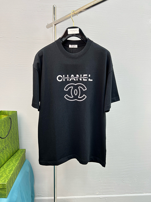 シャネル25SSクラシックカラーTシャツ