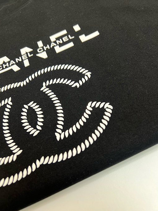シャネル25SSクラシックカラーTシャツ