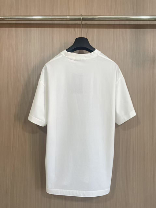 グッチスネークイヤー限定アルファベットTシャツ