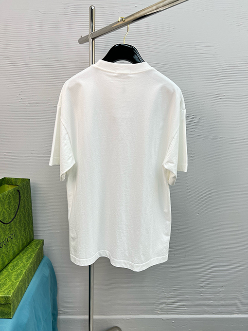 シャネル25SSクラシックカラーTシャツ