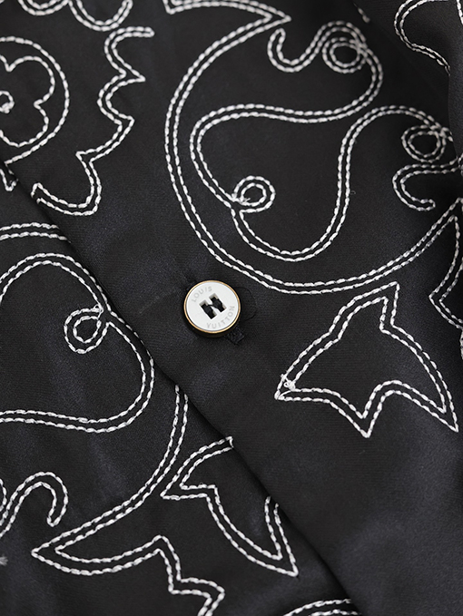ルイヴィトン刺繍入りショートスリーブシャツ