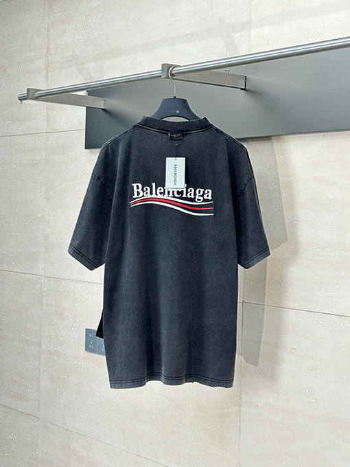 バレンシアガスーパーコピー新しいコーラ古い磨かれた半袖Tシャツ