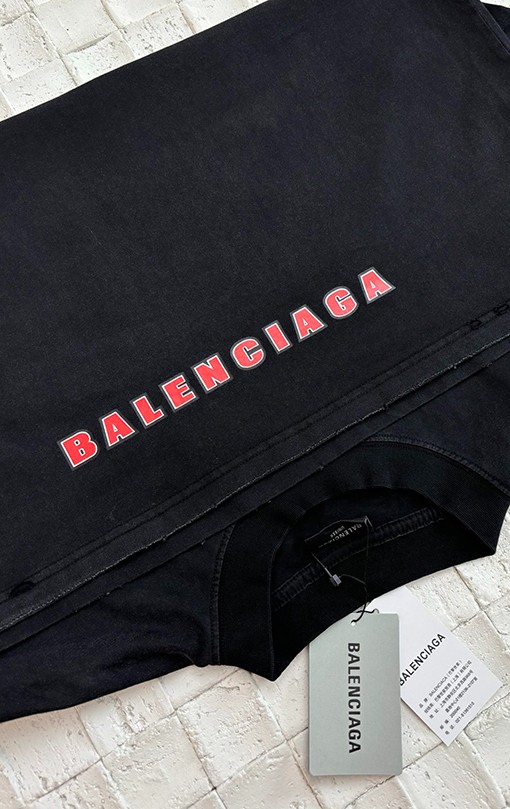 バレンシアガコピーマルチロゴロゴクルーネック半袖Tシャツ