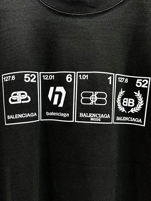 バレンシアガ新しいエコロゴ半袖Tシャツ