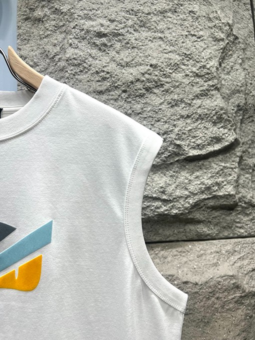 フェンディスーパーコピー新しいモンスターロゴベストTシャツ