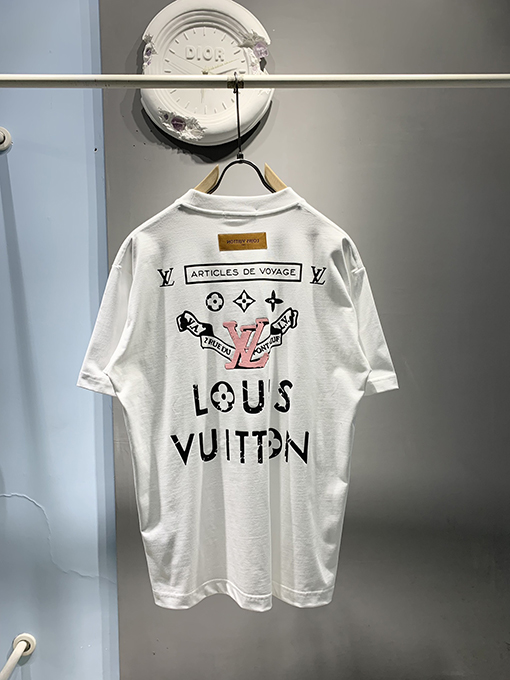 ルイヴィトンコピーロゴプリントTシャツ