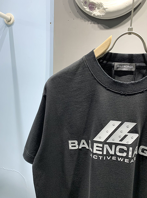 バレンシアガ新しい立体厚板ねじプリントTシャツ