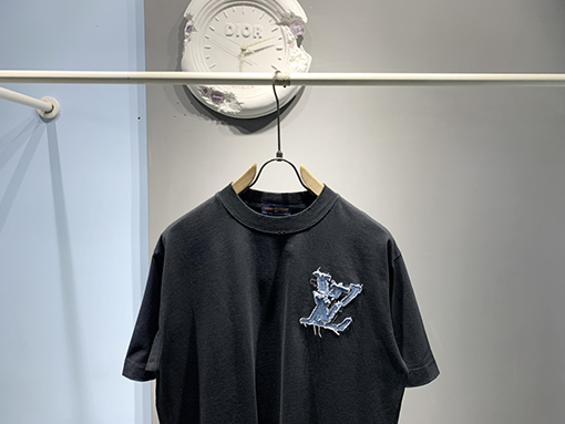 ルイヴィトン新しいデニムパッチ刺繍Tシャツ