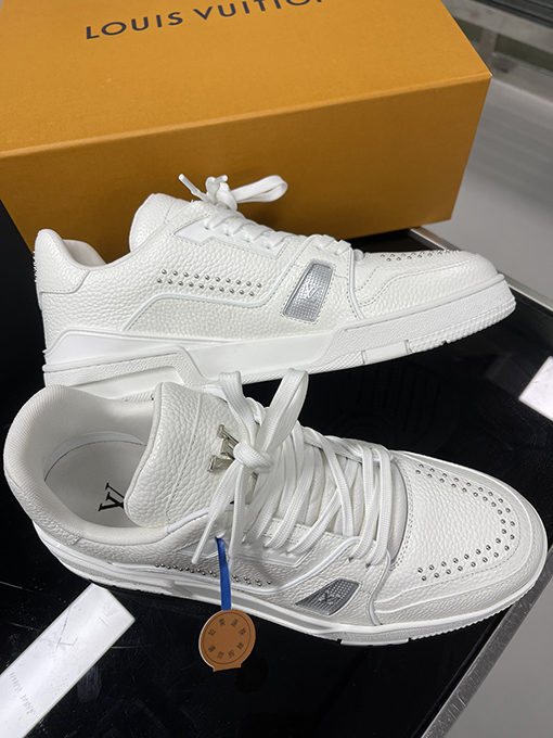 ルイヴィトン Trainer Sneaker 24FW スニーカー