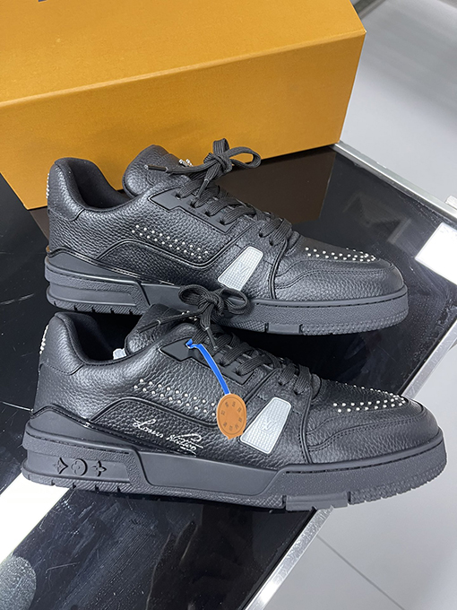 ルイヴィトン Trainer Sneaker 24FW スニーカー