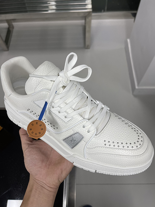 ルイヴィトン Trainer Sneaker 24FW スニーカー