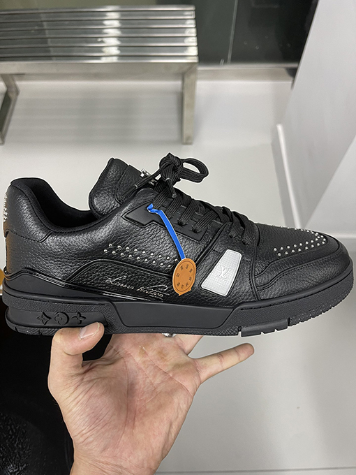 ルイヴィトン Trainer Sneaker 24FW スニーカー
