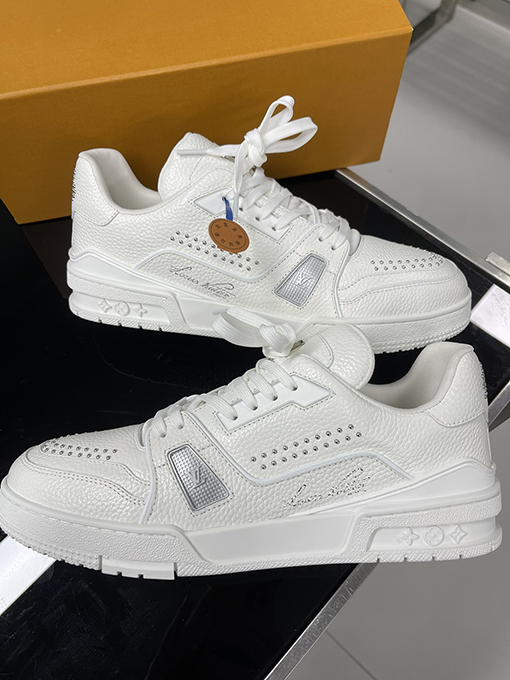 ルイヴィトン Trainer Sneaker 24FW スニーカー