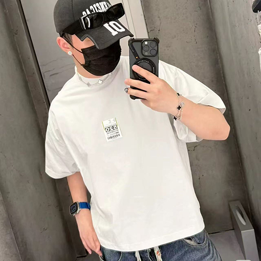 バレンシアガ25ssバレンタイン限定520タグ付箋丸首半袖Tシャツ