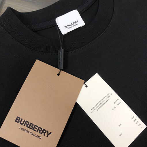 バーバリースーパーコピーカップルラウンドネック半袖Tシャツ