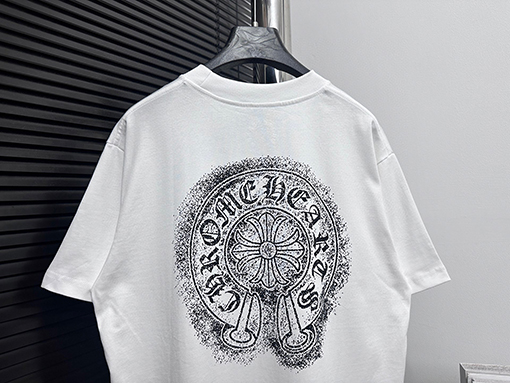 クロムハーツコピー公式の半袖Tシャツ