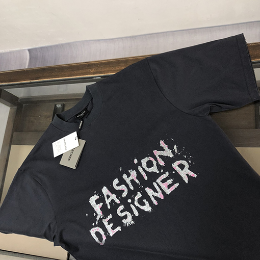 バレンシアガコピー カウンターカスタム生地半袖Tシャツ