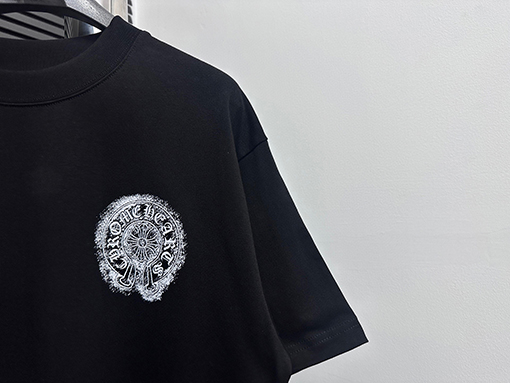 クロムハーツコピー公式の半袖Tシャツ