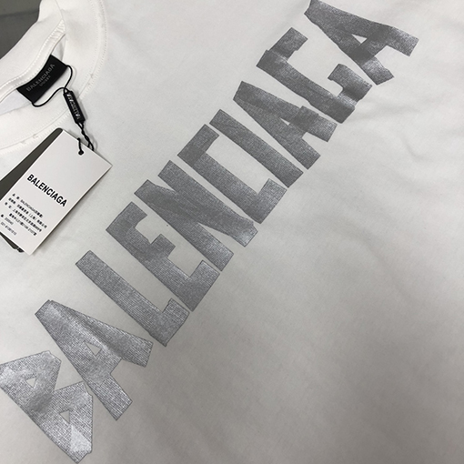 バレンシアガ OSのゆるいバージョン半袖Tシャツ