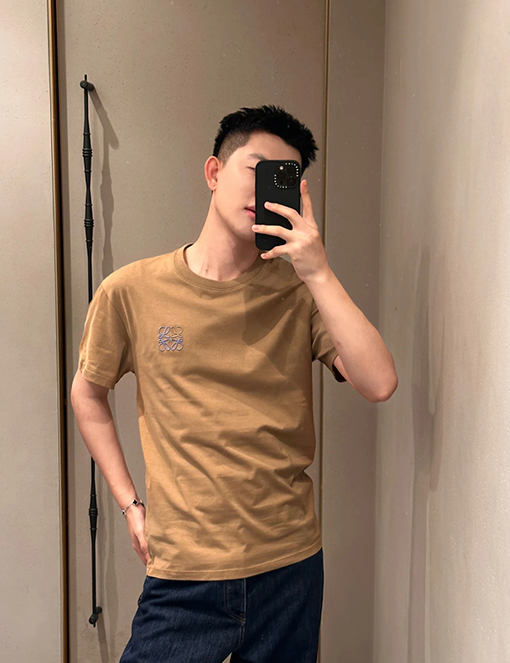 ロエベ刺繍半袖Tシャツ