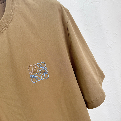 ロエベ刺繍半袖Tシャツ