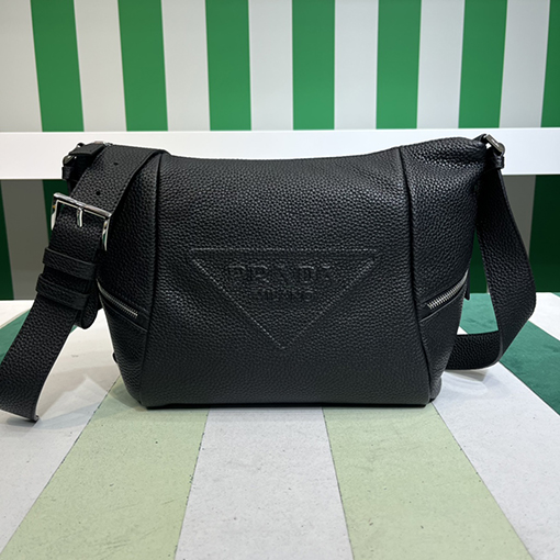 プラダスーパーコピー新しい牛革ショルダーバッグ