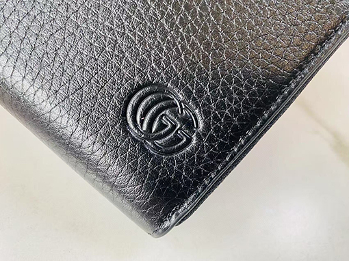 グッチ GG Supremeウォレット