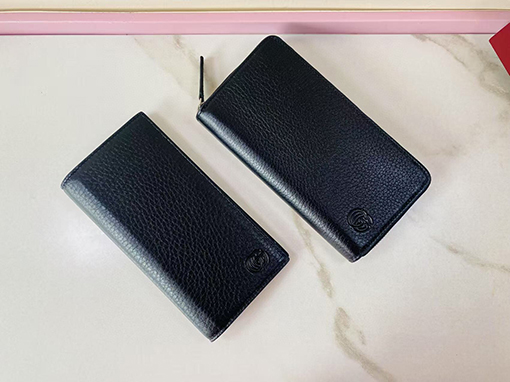 グッチ GG Supremeウォレット