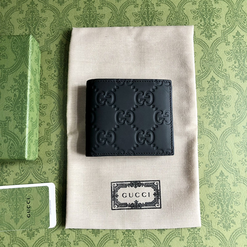 グッチスーパーコピー GGラバー効果二つ折り財布