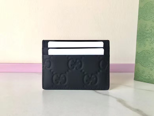 グッチ GGラバーエフェクトカードホルダー