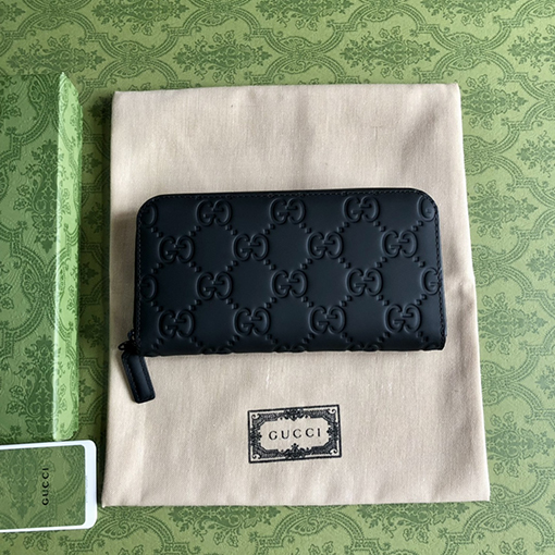 グッチGGラバー効果フルジップウォレット