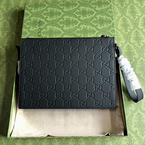 グッチGGラバーエフェクトクラッチバッグ