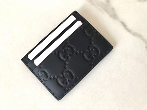 グッチ GGラバーエフェクトカードホルダー