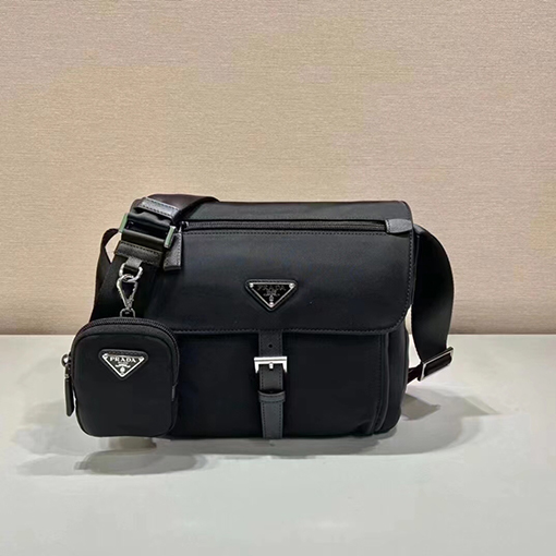 プラダ新しい三角エナメルロゴネームプレートショルダーバッグ