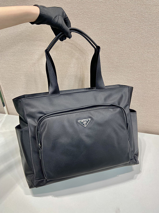 プラダコピー新しいトートバッグ