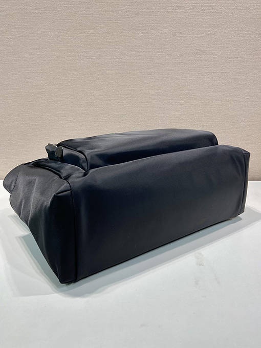 プラダコピー新しいトートバッグ