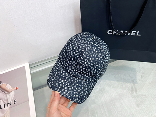 CHANEL25M coco beach公式サイトの新しいベースボールキャップ