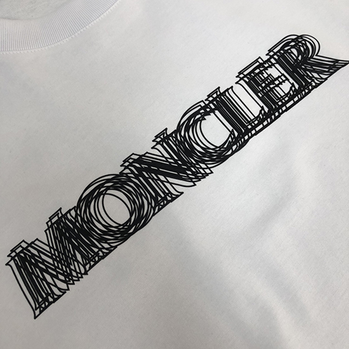 モンクレール 新しいじロゴプリントラウンドネック半袖Tシャツ