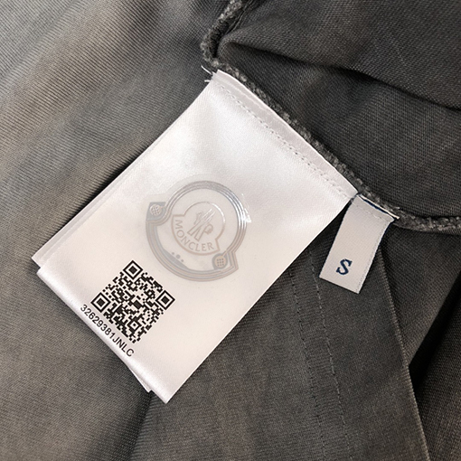 モンクレール 新しい重工炒め色水洗いクラシックダブルロゴ半袖Tシャツ