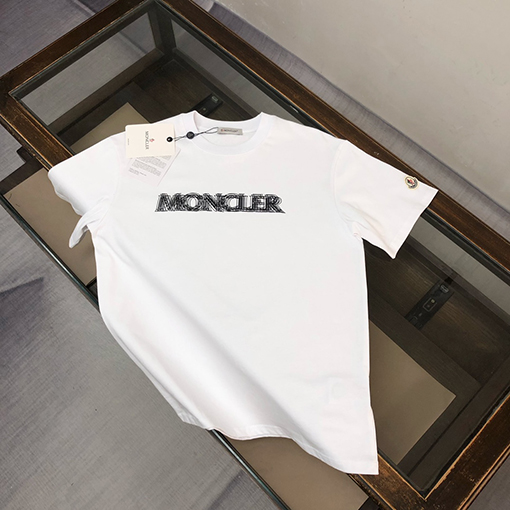 モンクレール 新しいじロゴプリントラウンドネック半袖Tシャツ