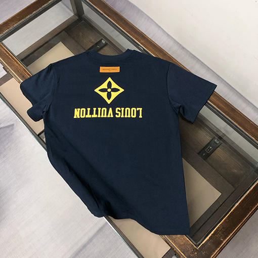 ルイヴィトン フロントロゴロゴプリントクルーネック半袖Tシャツ