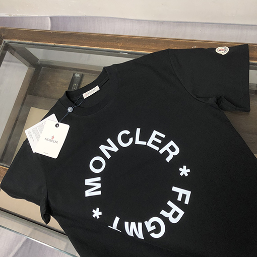 モンクレール プリントロゴ半袖Tシャツ