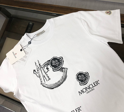 モンクレール 胸のブランドプリントロゴクラフト半袖Tシャツ