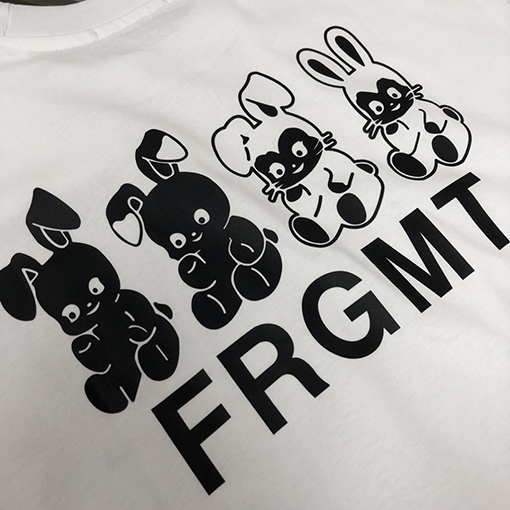 モンクレールスーパーコピー 前後ブランドプリントロゴ半袖Tシャツ