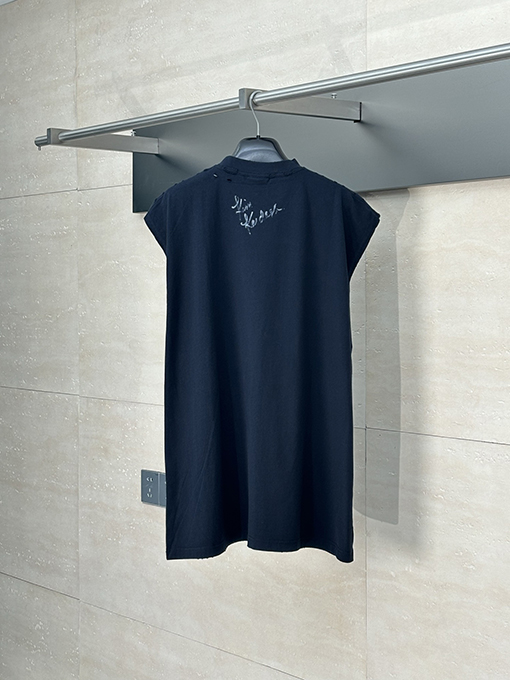 バレンシアガ25SSキミアート磨耗ノースリーブTシャツ
