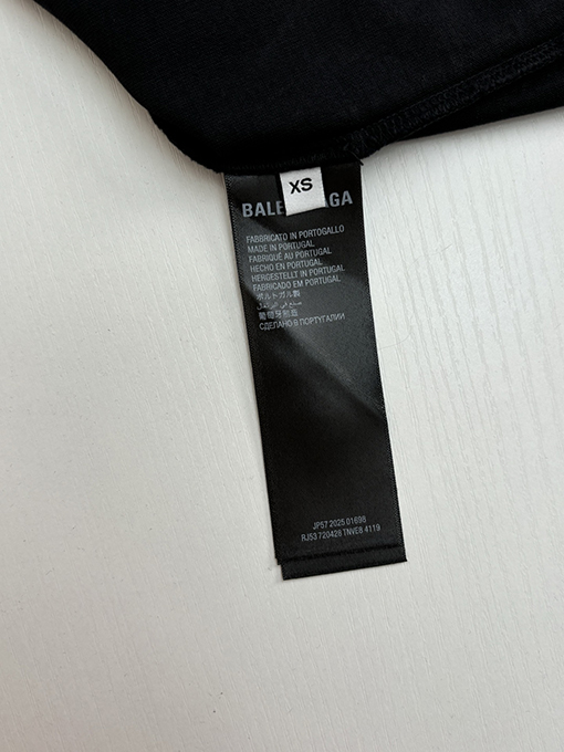 バレンシアガ 新しいマスキングテープ長袖Tシャツ
