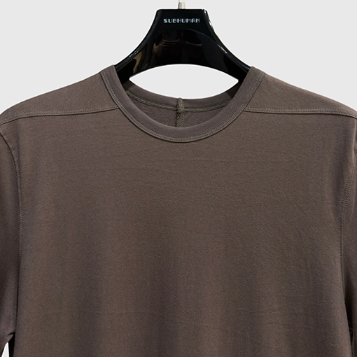 リックオウエンスファッションTシャツ