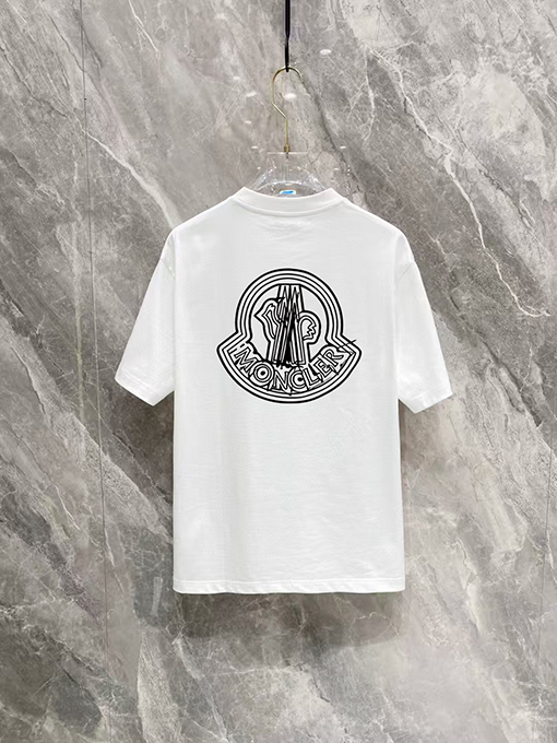 モンクレールスーパーコピー新しいのカウンターの最新の半袖ラウンドネックTシャツ