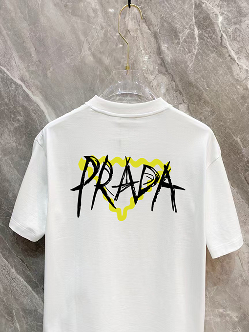 プラダブランドロゴのラウンドネックTシャツ